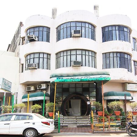Oyo 2569 Hotel Paradise 坎普尔 外观 照片