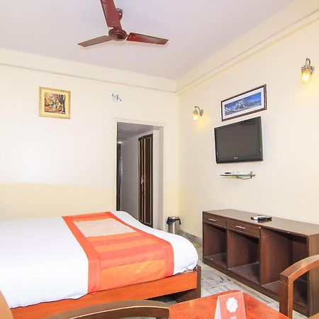 Oyo 2569 Hotel Paradise 坎普尔 外观 照片